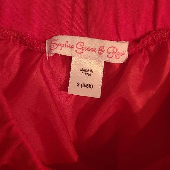 Red Tutu - Picture 3 of 4